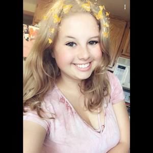 Meet your Posher, Cassie paige